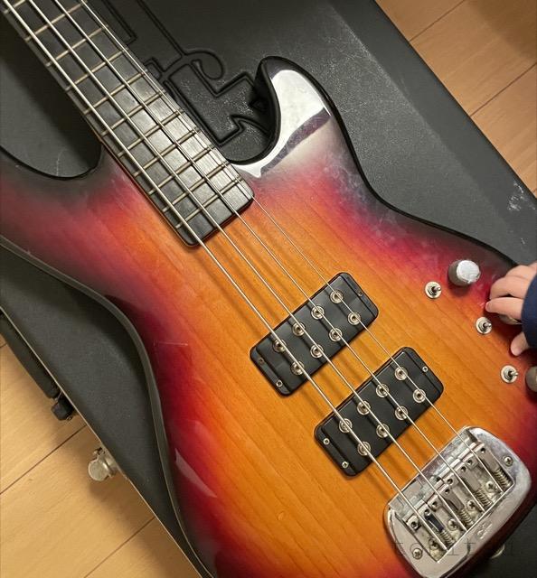 G&L L-2000のジャック交換